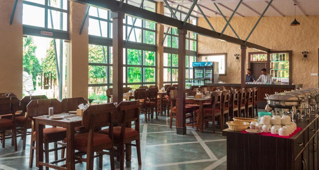 Royal Tiger Luxury Resort 4 Star ソーラハ エクステリア 写真